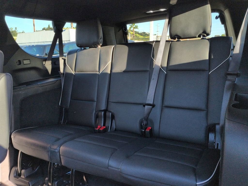 2025 Cadillac Escalade ESV Premium Luxury