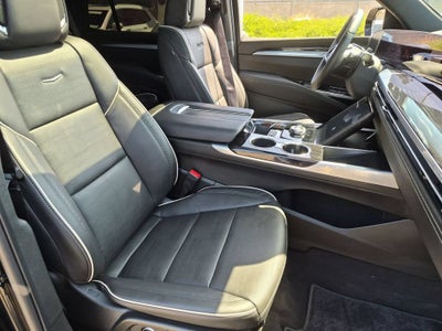 2025 Cadillac Escalade Sport