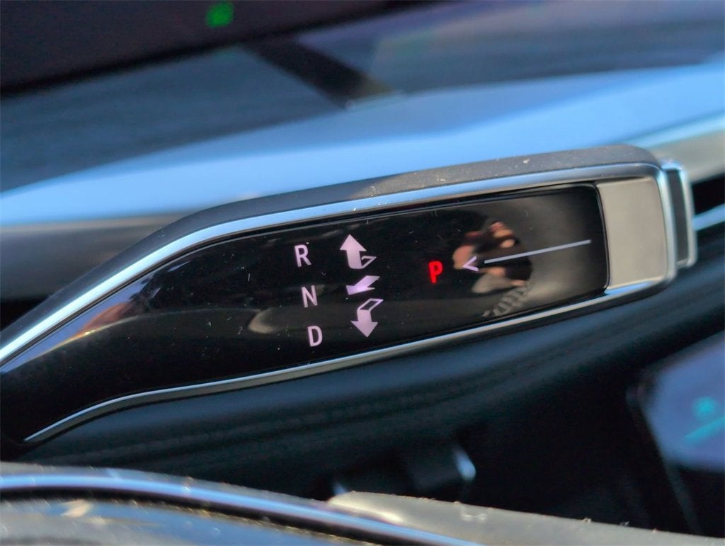 2025 Cadillac ESCALADE IQ Luxury 2