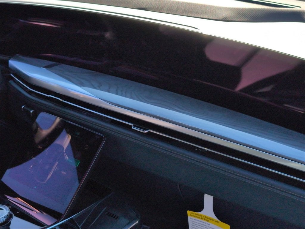 2025 Cadillac ESCALADE IQ Luxury 2