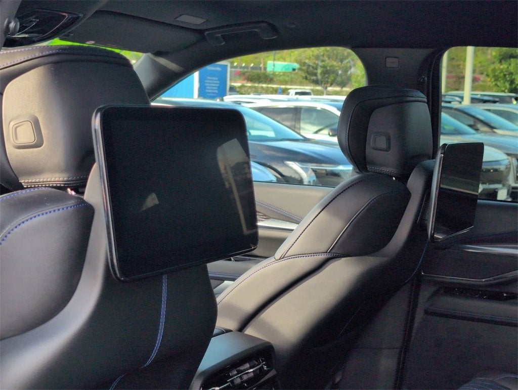 2026 Cadillac ESCALADE IQ Sport