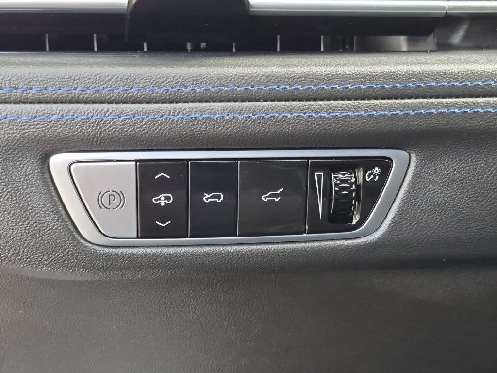 2026 Cadillac ESCALADE IQ Sport