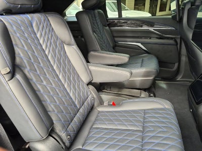 2026 Cadillac ESCALADE IQ Sport