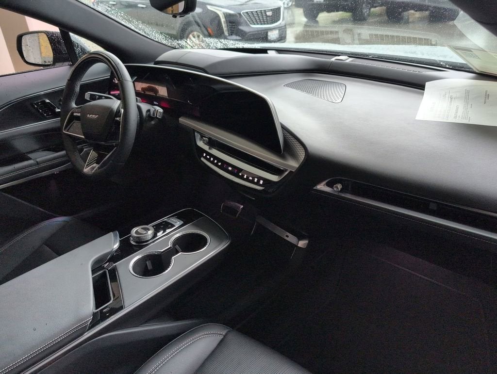 2026 Cadillac LYRIQ V-Series