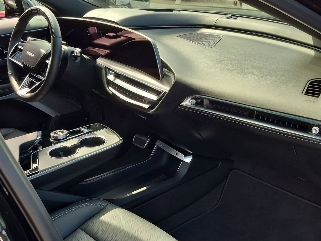 2026 Cadillac LYRIQ V-Series