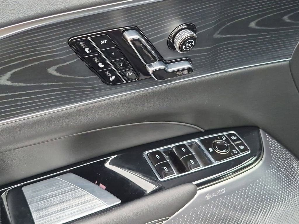 2026 Cadillac LYRIQ V-Series