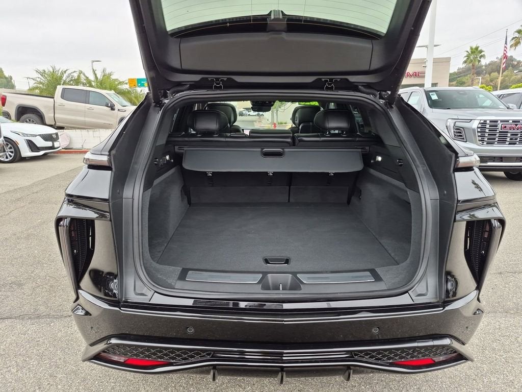 2026 Cadillac LYRIQ V-Series