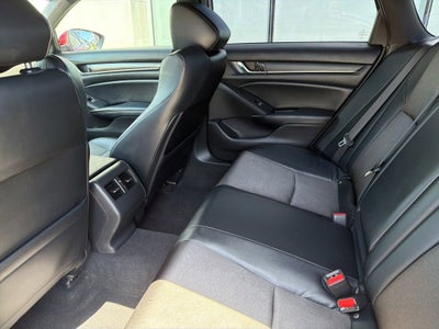 2018 Honda Accord Sedan Sport 2.0T
