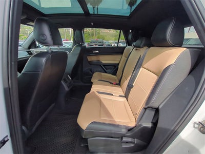 2022 Volkswagen Atlas Cross Sport 3.6L V6 SEL R-Line