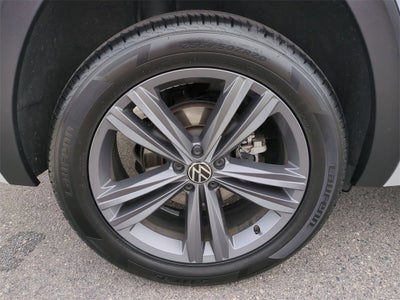 2022 Volkswagen Atlas Cross Sport 3.6L V6 SEL R-Line