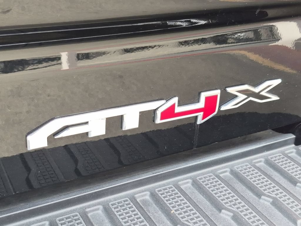 2023 GMC Sierra 1500 AT4X