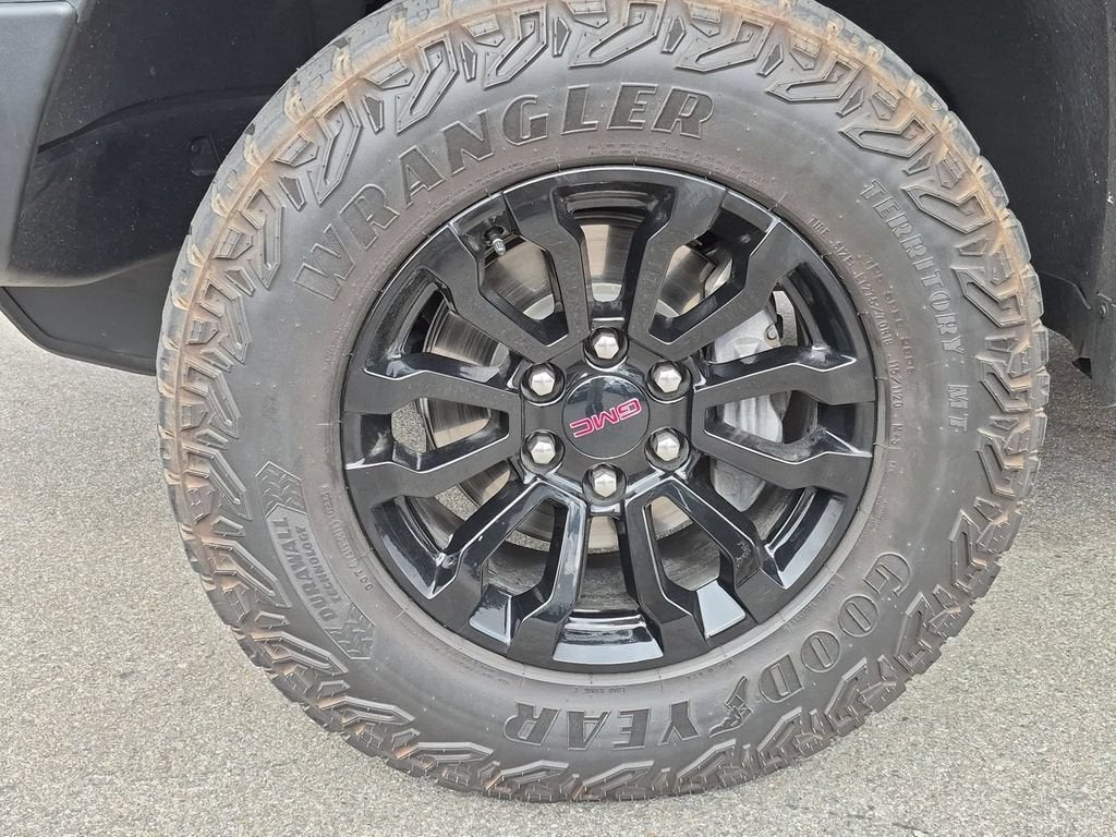 2023 GMC Sierra 1500 AT4X