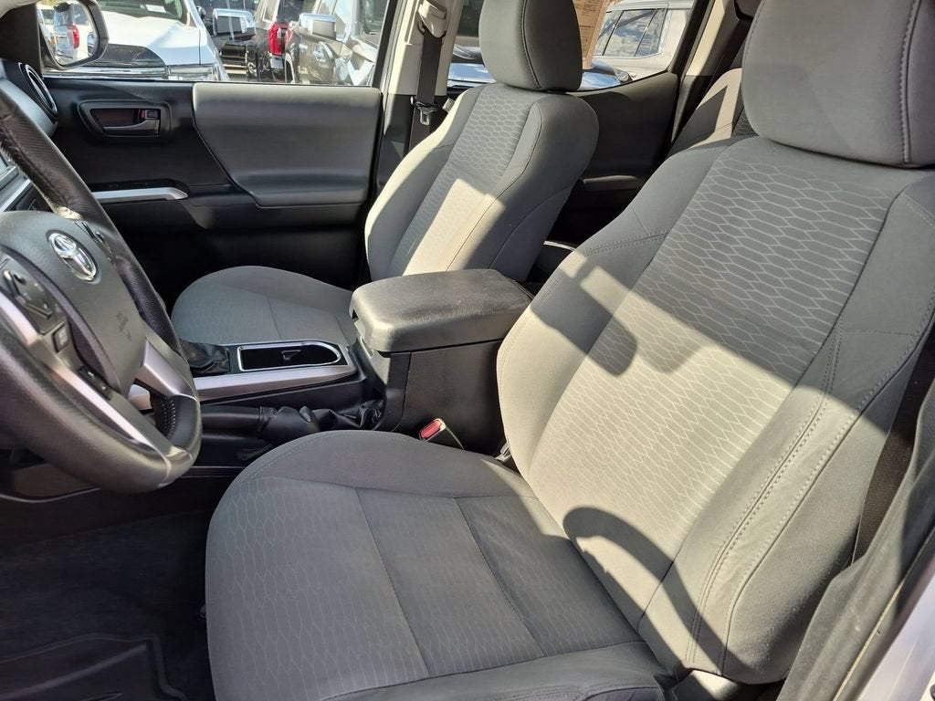 2016 Toyota Tacoma SR5