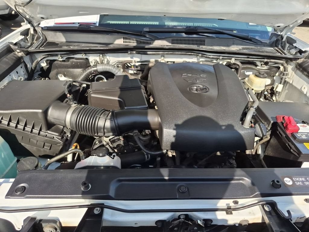 2016 Toyota Tacoma SR5