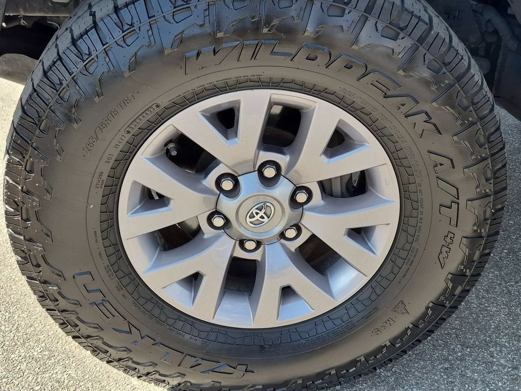 2016 Toyota Tacoma SR5