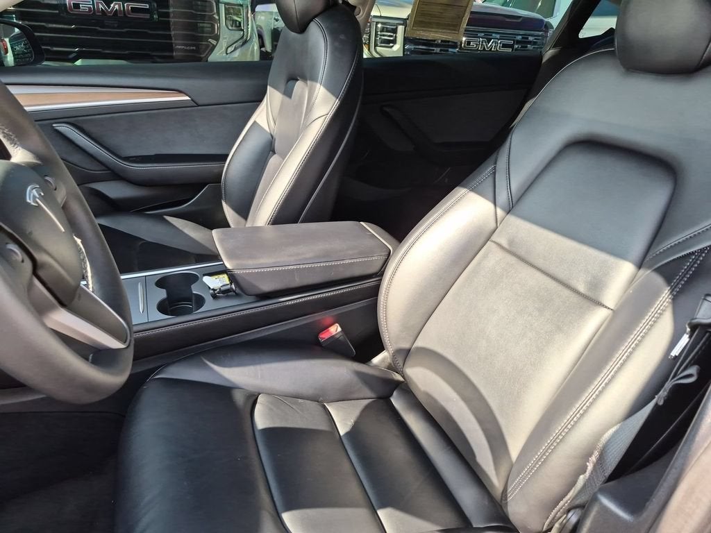 2022 Tesla Model 3 Base
