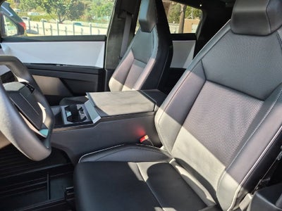 2024 Tesla Cybertruck Base
