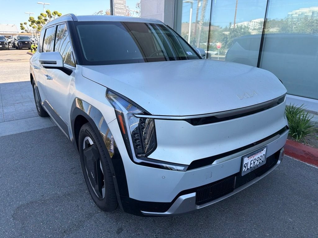 2024 Kia EV9 Land