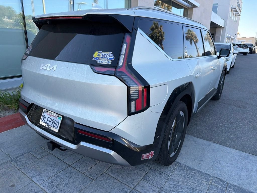 2024 Kia EV9 Land
