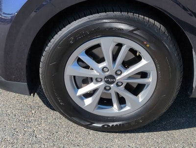 2024 Kia Carnival LX