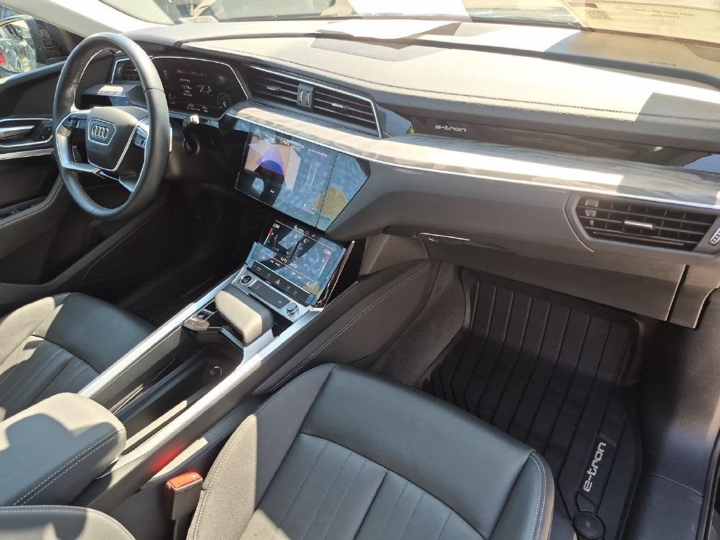 2024 Audi Q8 e-tron Premium