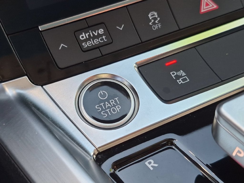2024 Audi Q8 e-tron Premium
