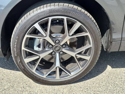 2026 Audi Q3 S line