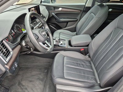 2022 Audi Q5 S line Premium