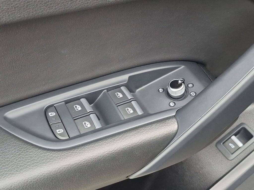 2022 Audi Q5 S line Premium
