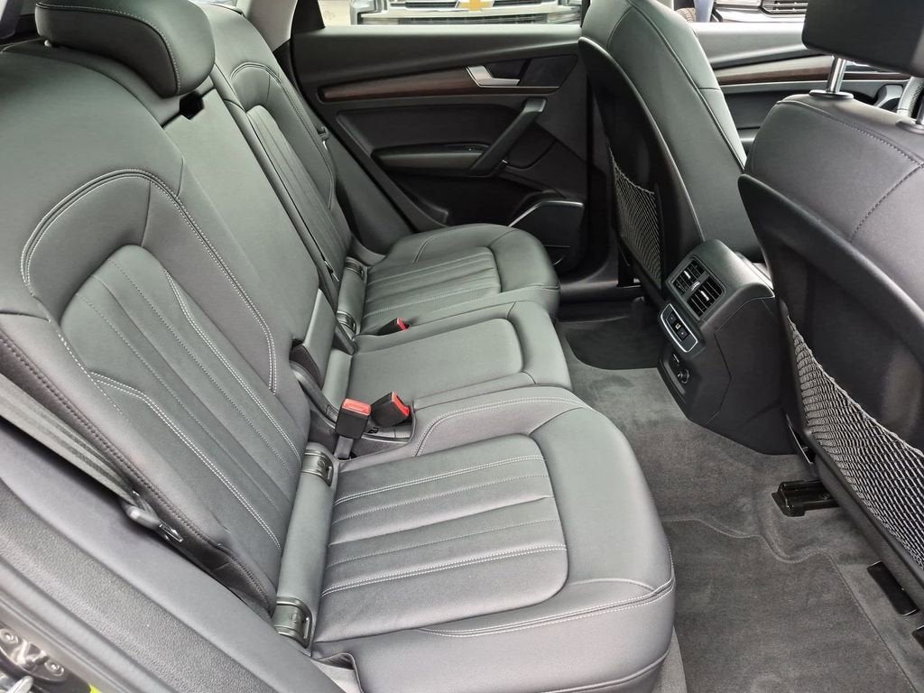 2022 Audi Q5 S line Premium