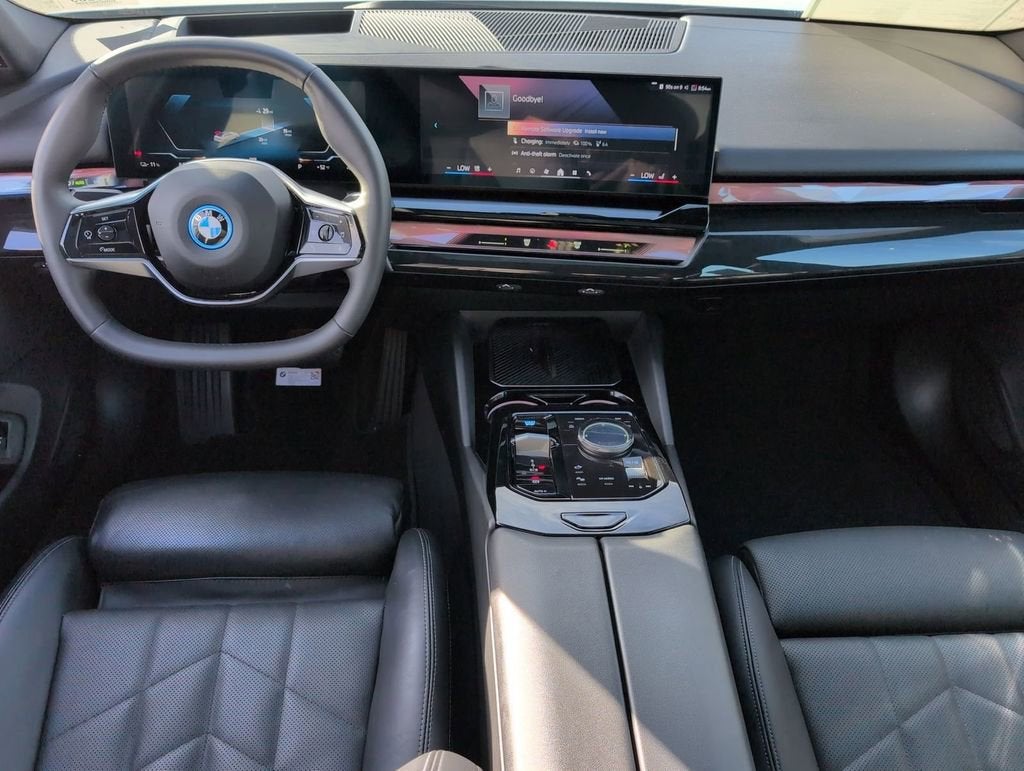 2024 BMW i5 eDrive40