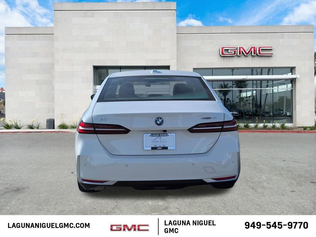 2024 BMW i5 eDrive40