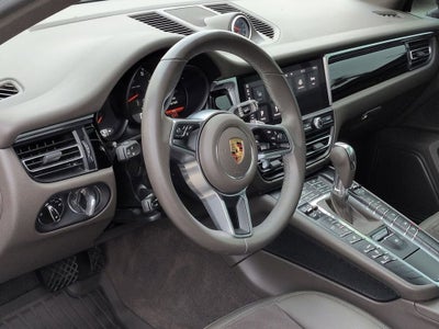2021 Porsche Macan Base