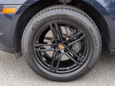 2021 Porsche Macan Base
