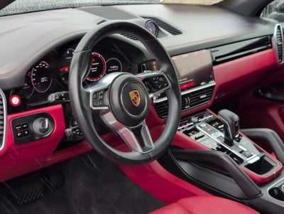 2021 Porsche Cayenne Base