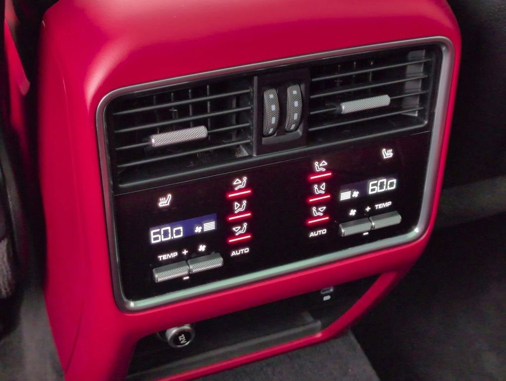 2021 Porsche Cayenne Base