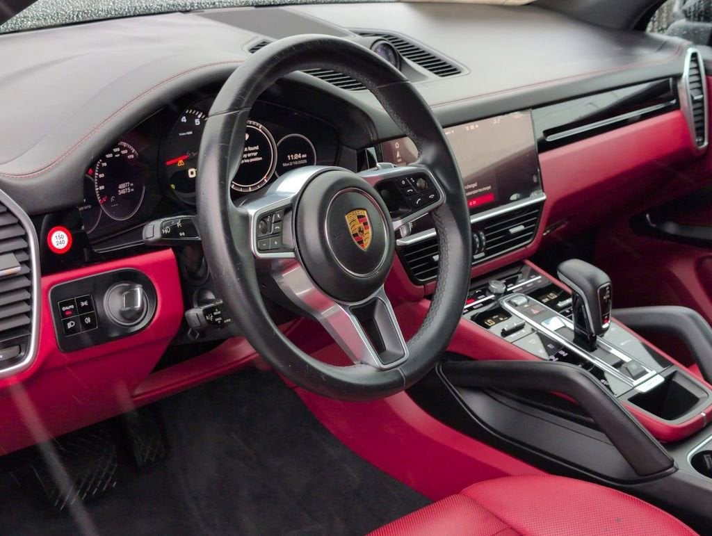 2021 Porsche Cayenne Base