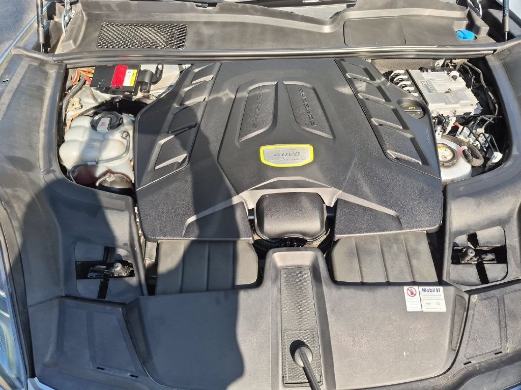 2020 Porsche Cayenne Turbo S E-Hybrid